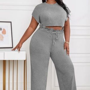 Plus size Tropical print wide leg pants and halter top set